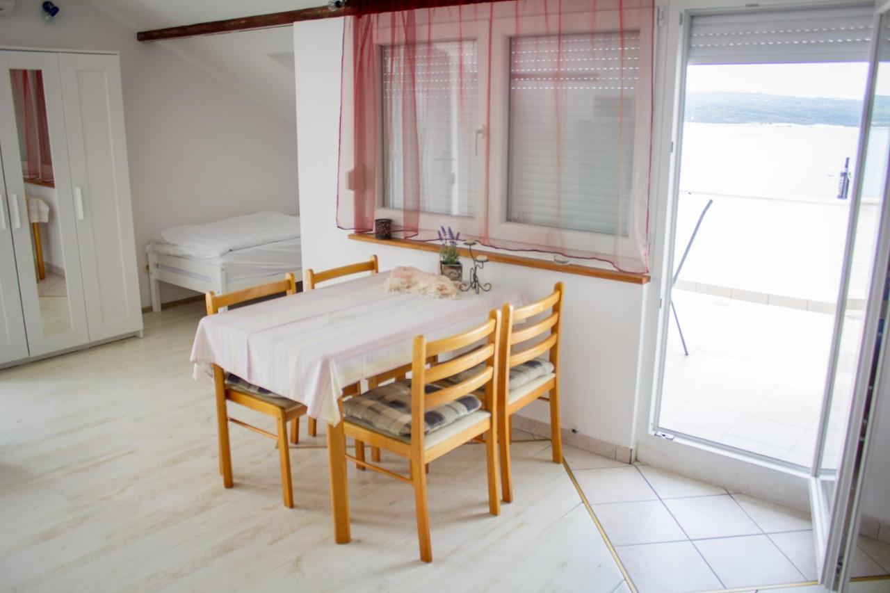 Apartments Lounger Crikvenica Zewnętrze zdjęcie