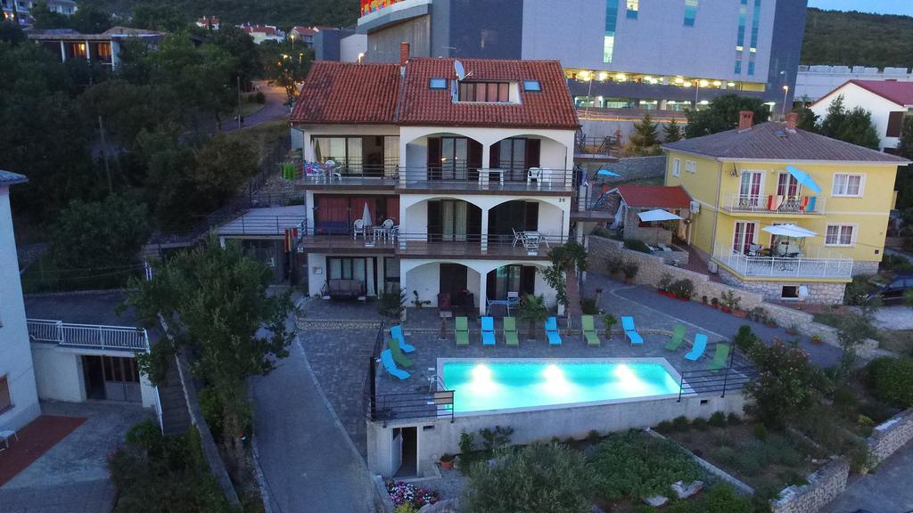 Apartments Lounger Crikvenica Zewnętrze zdjęcie