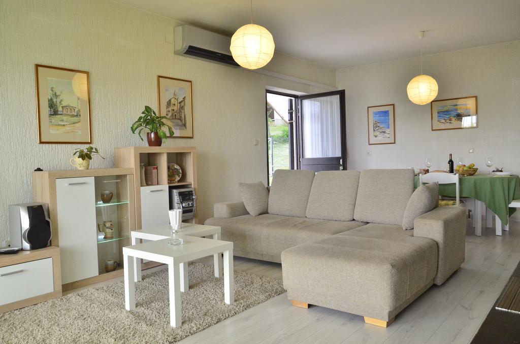 Apartments Lounger Crikvenica Zewnętrze zdjęcie